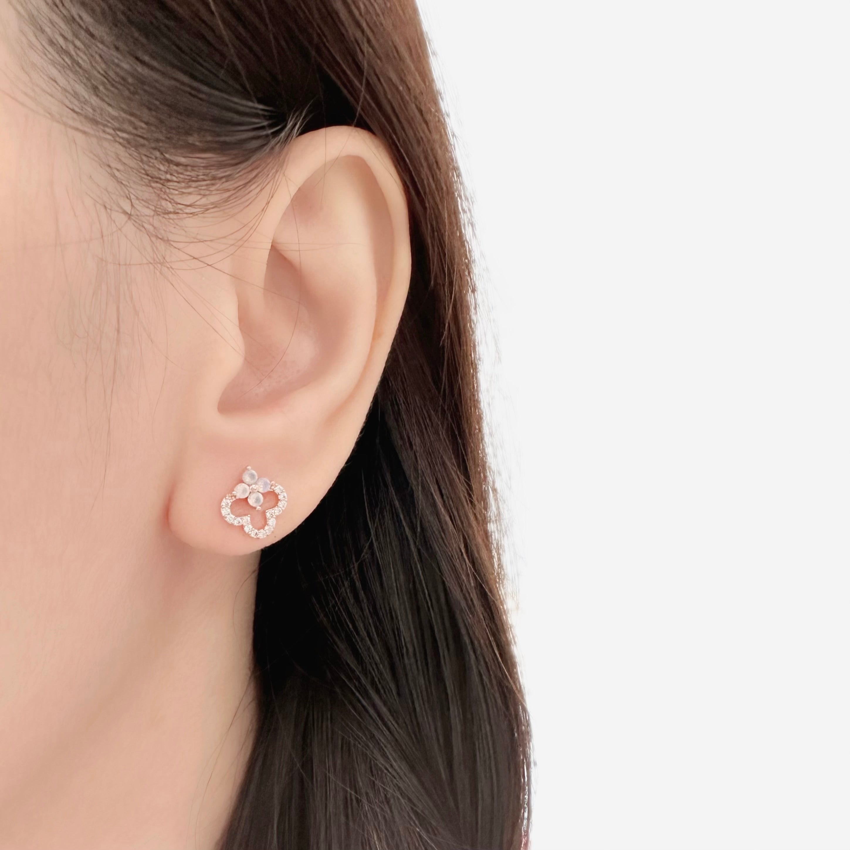 korean earrings bracelet jewellery Malaysia necklace korean jewellery rings earrings malaysia korean style earrings jewellery accessories hypoallergenic earrings ear cuff huggies silver necklace made in korea jewelry fashion jewellery malaysia earrings online shop malaysia Gift idea Gift for her Made in Korea Cubic Zirconia 925 Sterling Silver No Piercing Dainty Minimalist Daily wear Bestie Korean Anting Cincin Clip on 韩国耳环 韩国发饰 韩国饰品 hypoallergenic birthday gift set bridesmaid aurelia atelier