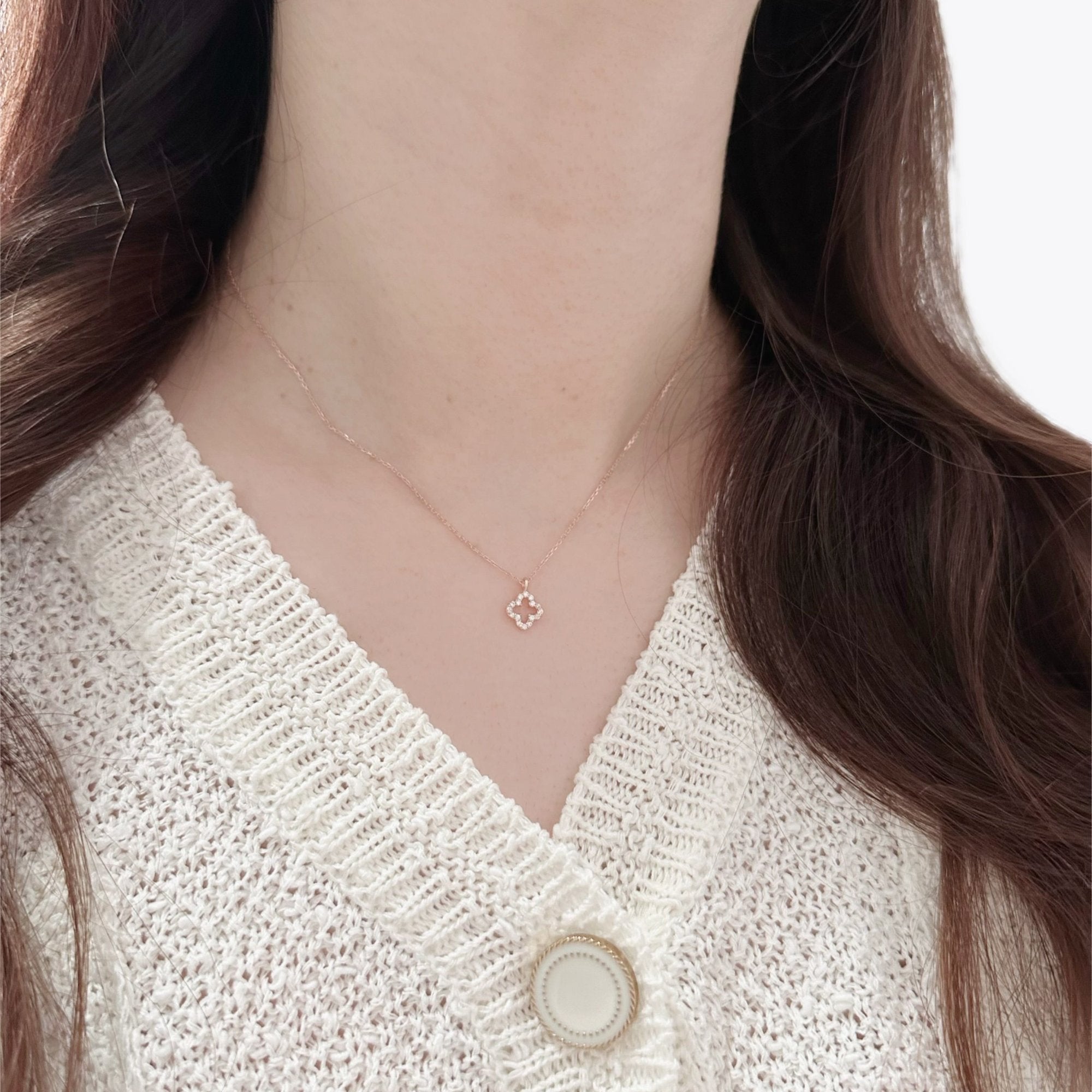 Vanya Ethereal Clover Necklace